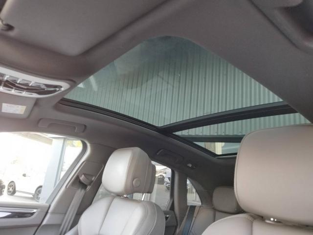 Porsche Macan image 4