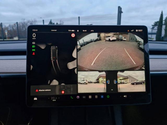 Tesla Model Y image 7