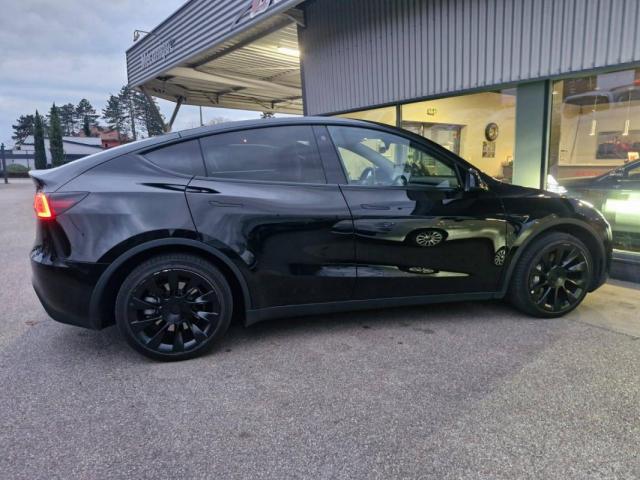 Tesla Model Y image 4