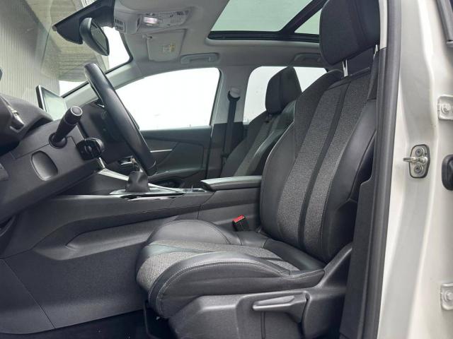 Peugeot 3008 image 1