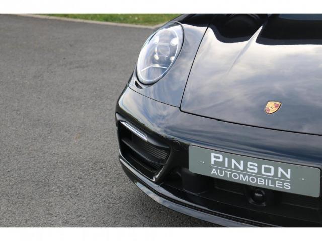 Porsche 911 image 2