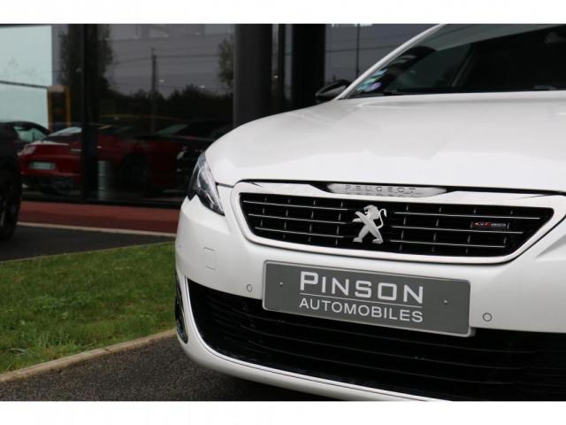 Peugeot 308 image 2