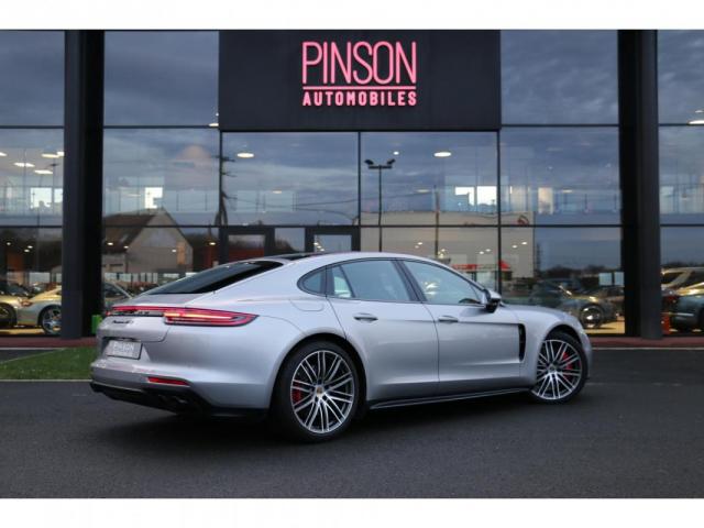 Porsche Panamera image 8