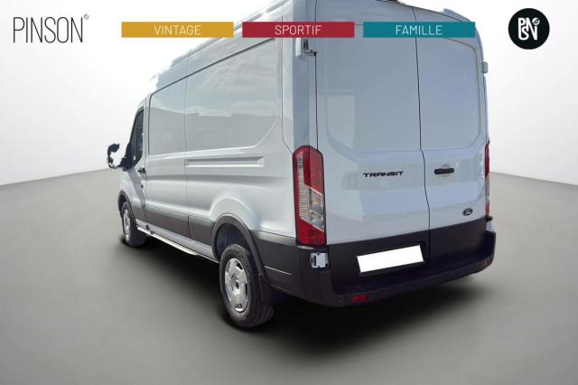 Ford Transit image 5