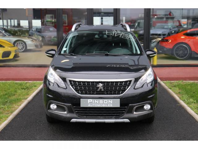Peugeot 2008 image 8