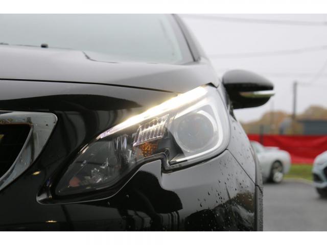 Peugeot 2008 image 7