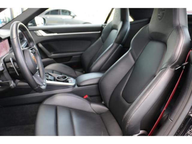 Porsche 911 image 6
