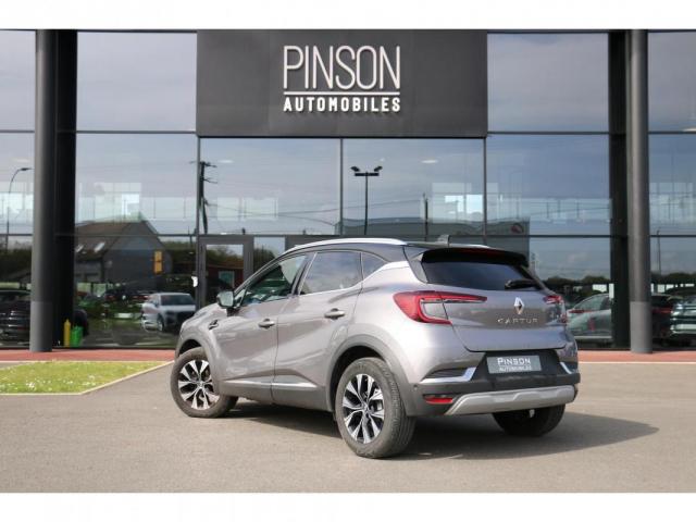 Renault Captur image 2
