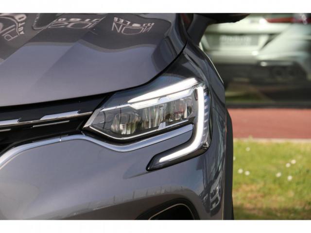 Renault Captur image 9