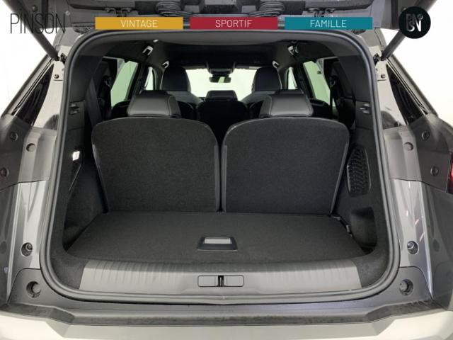 Peugeot 5008 image 2
