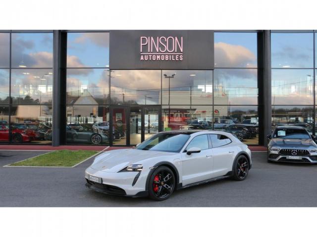 Porsche Taycan image 4
