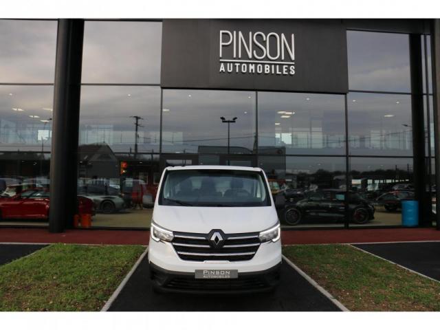 Renault Trafic image 1