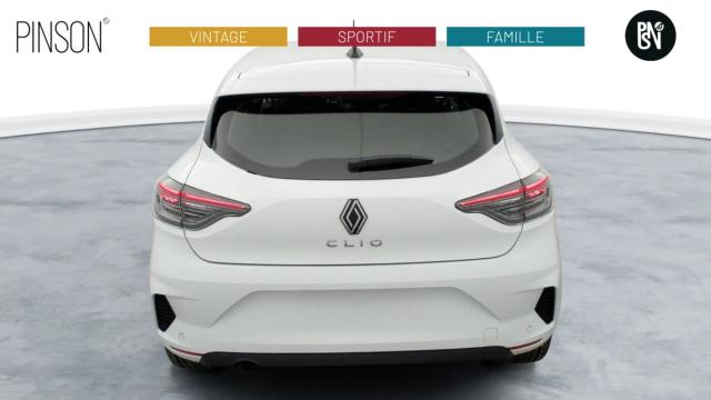 Renault Clio image 8