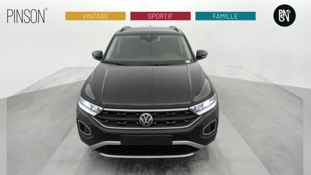 Volkswagen T-Roc image 6