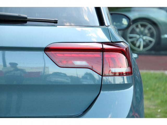 Volkswagen T-Roc image 6