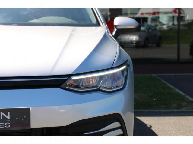 Volkswagen Golf image 1