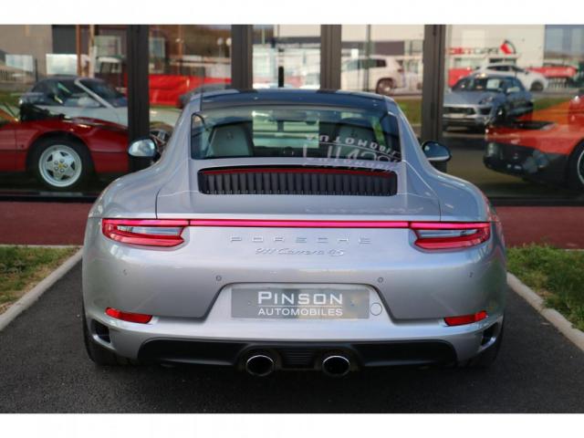 Porsche 911 image 5
