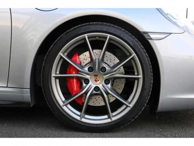 Porsche 911 image 8