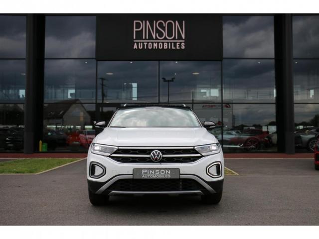 Volkswagen T-Roc image 6