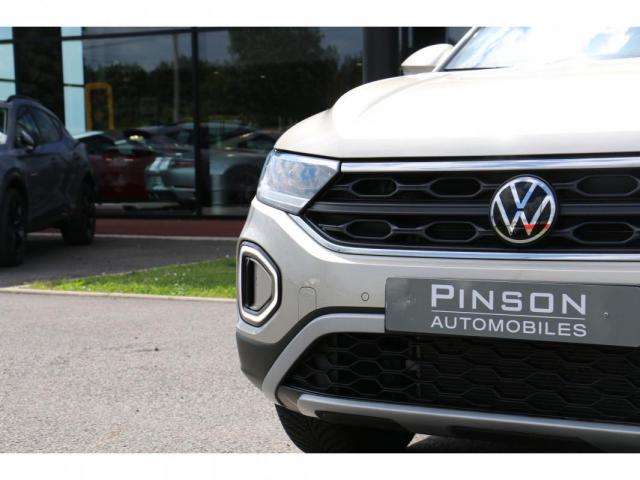 Volkswagen T-Roc image 8