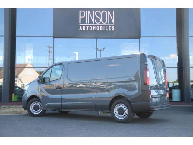 Renault Trafic image 4