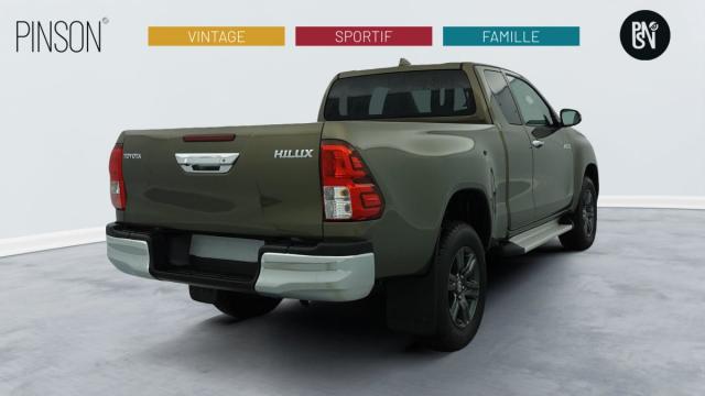 Toyota Hilux image 7