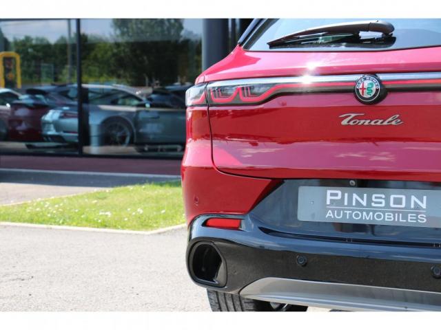 Alfa Romeo Tonale image 2