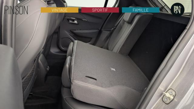 Peugeot 208 image 8