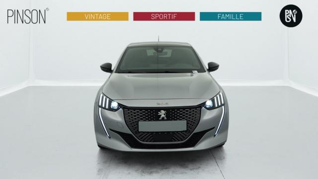 Peugeot 208 image 9