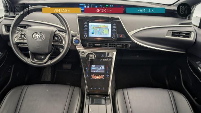 Toyota Mirai image 8