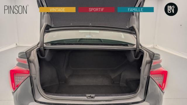 Toyota Mirai image 2