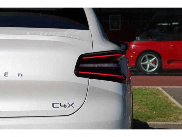 Citroen C4 X image 1