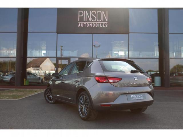Seat Leon image 2