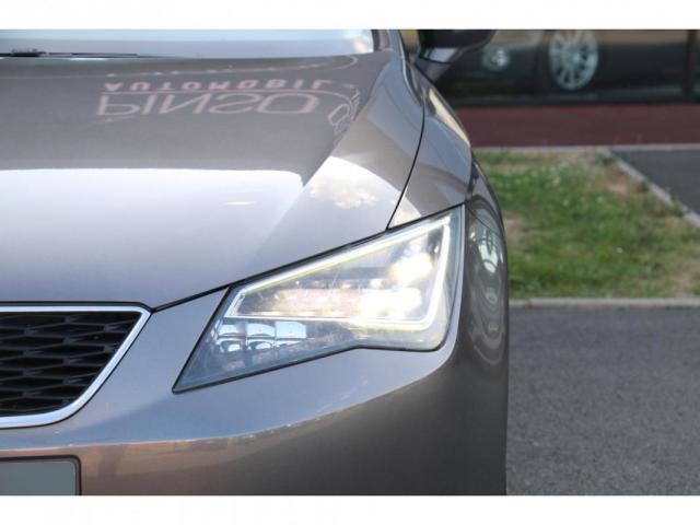 Seat Leon image 3