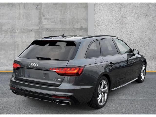 Audi A4 image 2