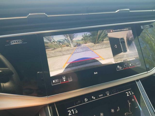 Audi Q8 image 2
