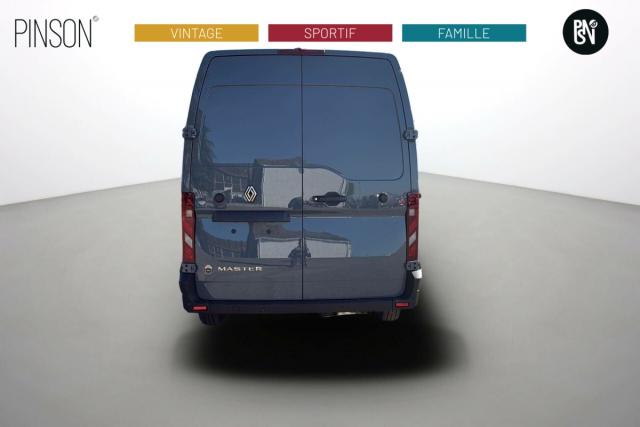 Renault Master image 3