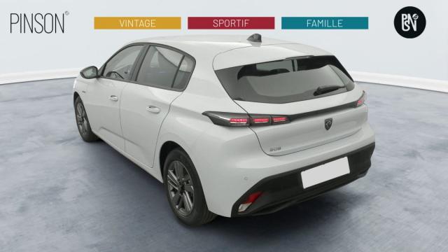 Peugeot 308 image 2