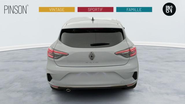 Renault Clio image 1