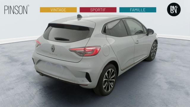 Renault Clio image 8