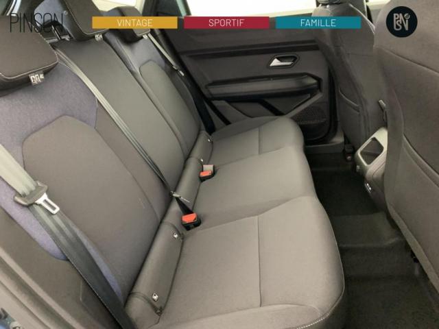 Dacia Duster image 8