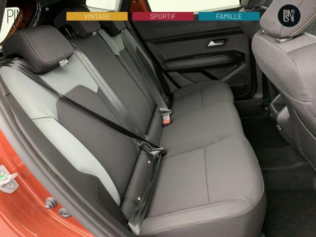 Dacia Duster image 2