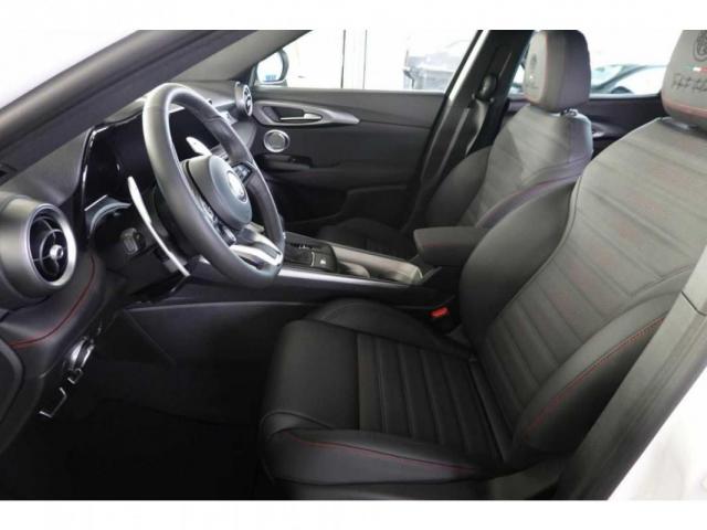 Alfa Romeo Tonale image 3