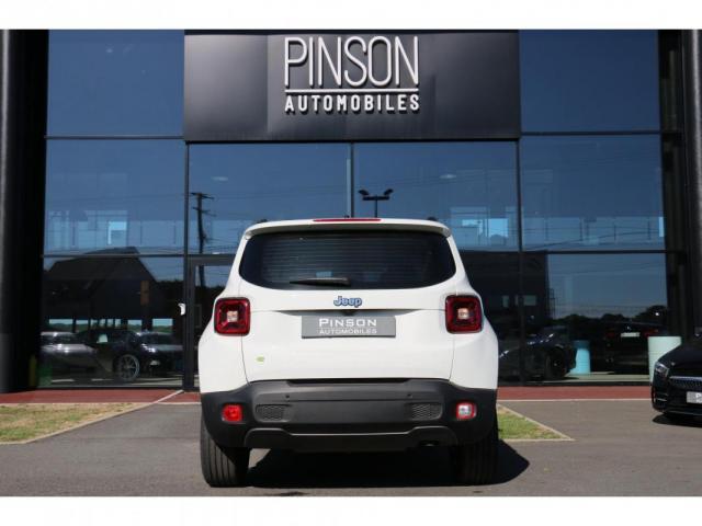 Jeep Renegade image 3