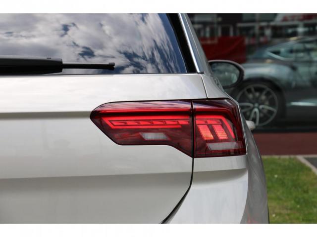 Volkswagen T-Roc image 7
