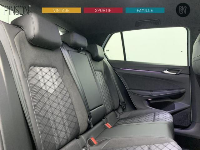 Volkswagen Golf image 8