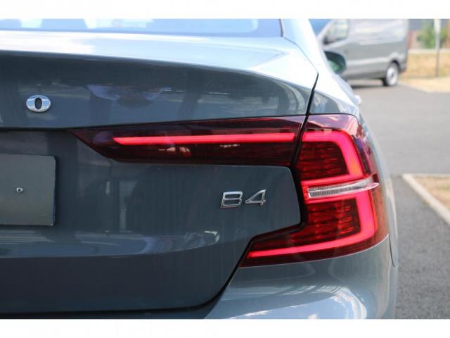 Volvo S60 image 5