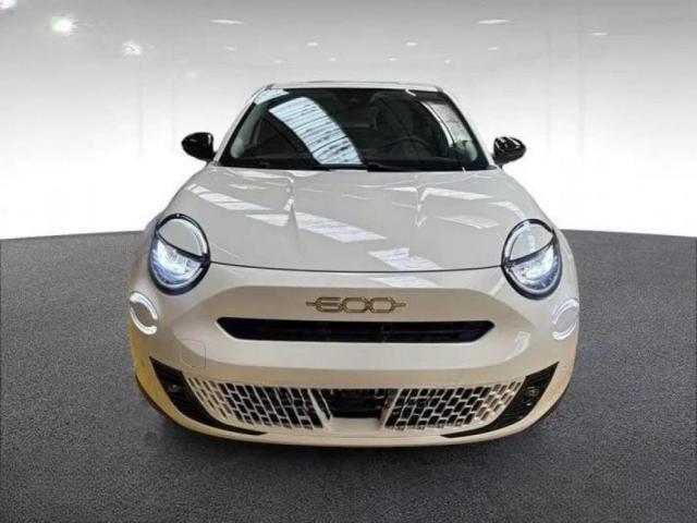 Fiat 600 image 1