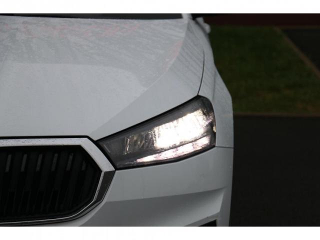 Skoda Fabia image 9