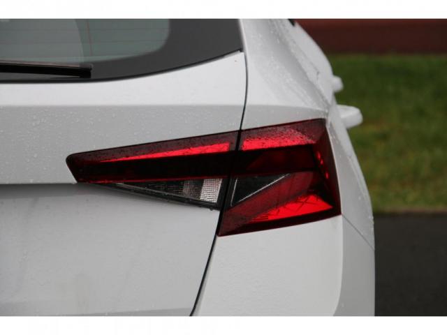 Skoda Fabia image 8
